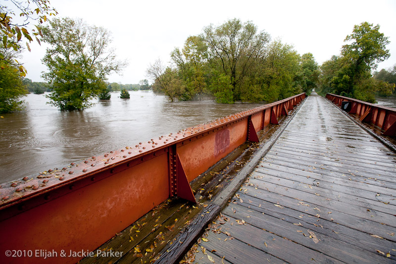 Flooding in Pine Island, MN